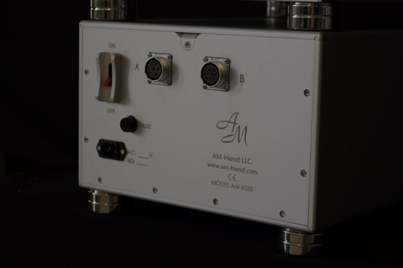 AM Audio 833S Ultima Silver