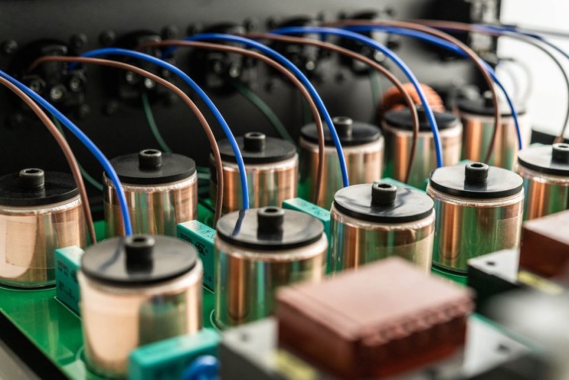ISOL - 8  SubStation LCX