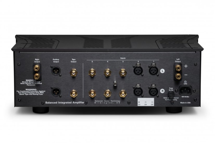 BAT - VK-3500 Integrovaný Zosilňovač