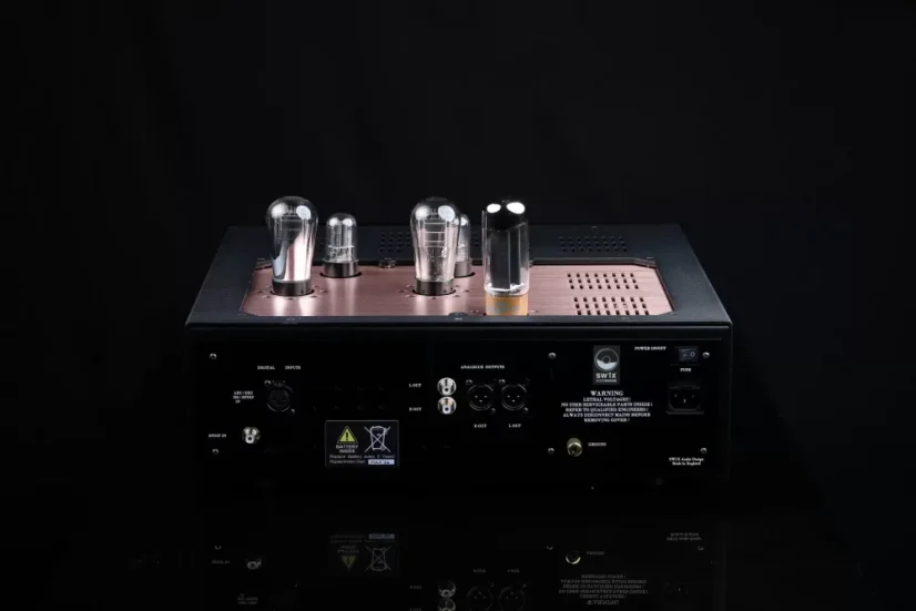 SW1X DAC V - Vyberte variantu: Standard