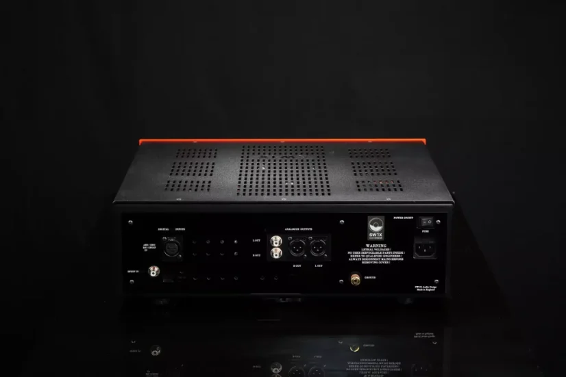 SW1X DAC III Balanced - Vyberte variantu: Signature