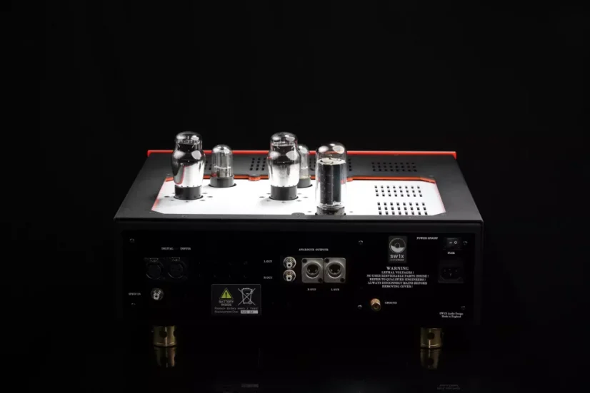 SW1X DAC V - Vyberte variantu: Standard